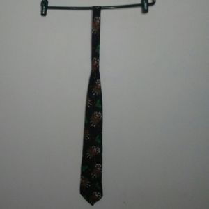 MMG Holiday Tie in good condition 100% Polyester